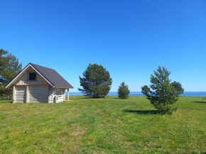 Lakefront Lodge